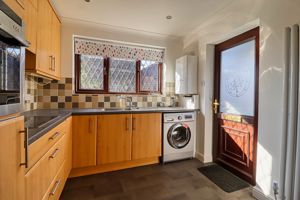 Kitchen- click for photo gallery
